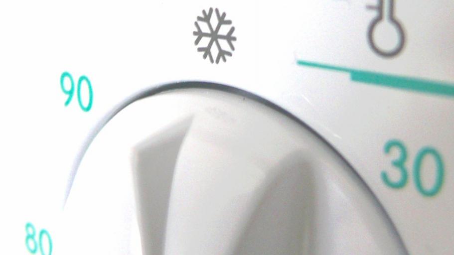 Photo of washing machine temperature dial
